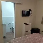 Kiki Vivienda Bed and Breakfast